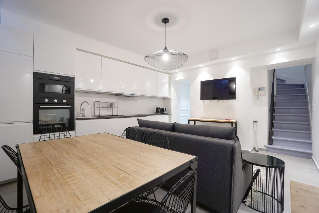 Modern Duplex Close To The Eiffel Tower パリ エクステリア 写真